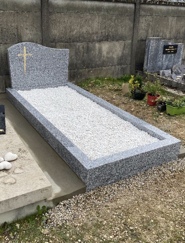 Monument funeraire Marmande